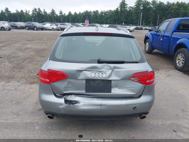 Продажа на аукционе авто 2011 Audi A4 2.0t Premium, vin: WAUSFAFL4BA080007, номер лота: 45868000