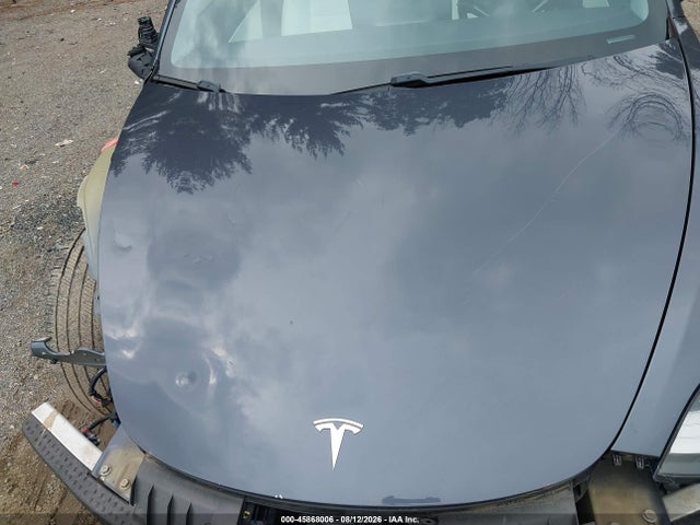 45868006 :رقم المزاد ، 5YJ3E1EB5MF856125 vin ، 2021 Tesla Model 3 Long Range Dual Motor All-wheel Drive مزاد بيع