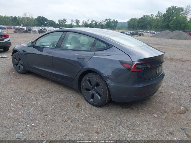 45868006 :رقم المزاد ، 5YJ3E1EB5MF856125 vin ، 2021 Tesla Model 3 Long Range Dual Motor All-wheel Drive مزاد بيع