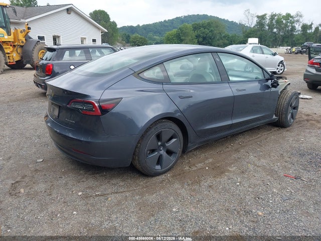 45868006 :رقم المزاد ، 5YJ3E1EB5MF856125 vin ، 2021 Tesla Model 3 Long Range Dual Motor All-wheel Drive مزاد بيع
