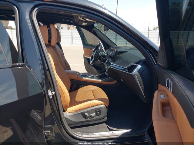 Продажа на аукционе авто 2024 Bmw X7 Xdrive40i, vin: 5UX23EM05R9U47888, номер лота: 45868022