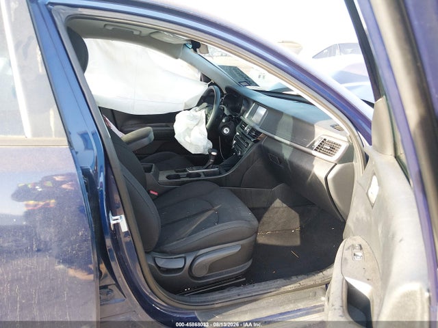 Продаж на аукціоні авто 2018 Kia Optima Lx, vin: 5XXGT4L33JG197085, номер лоту: 45868033