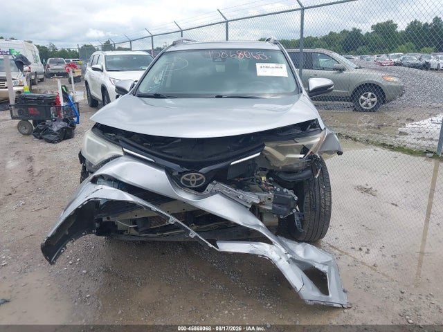 2018 Toyota Rav4 Xle მანქანა იყიდება აუქციონზე, vin: 2T3WFREV5JW422408, აუქციონის ნომერი: 45868068