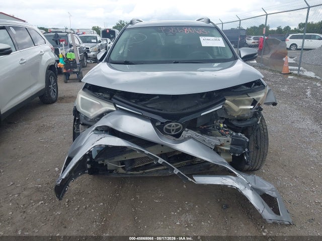 2018 Toyota Rav4 Xle მანქანა იყიდება აუქციონზე, vin: 2T3WFREV5JW422408, აუქციონის ნომერი: 45868068