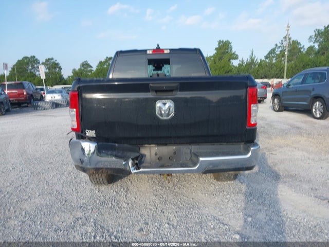 1C6RREGG0MN624992 RAM 1500 Tradesman 4x2 5&#039;7 Box