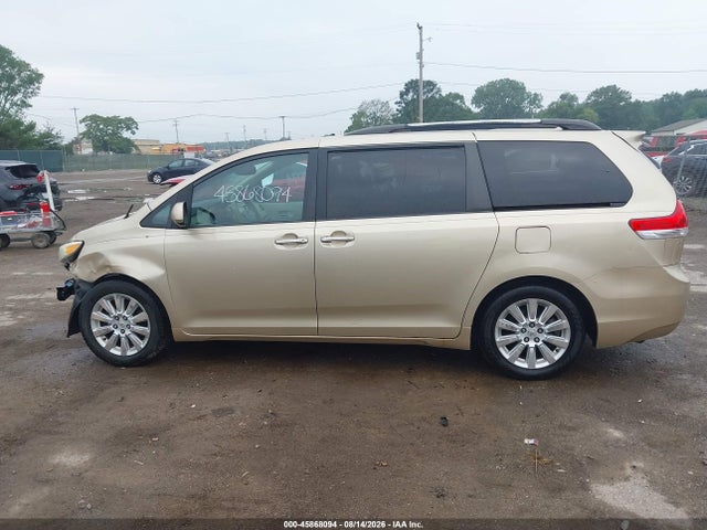 2011 Toyota Sienna Limited V6 მანქანა იყიდება აუქციონზე, vin: 5TDYK3DC7BS030339, აუქციონის ნომერი: 45868094