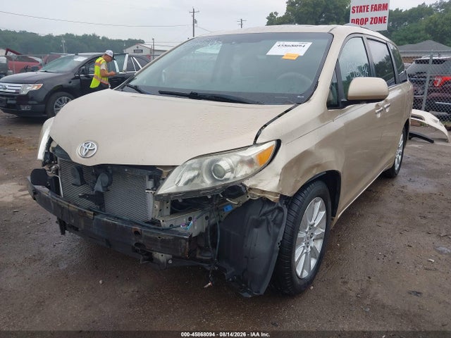 2011 Toyota Sienna Limited V6 მანქანა იყიდება აუქციონზე, vin: 5TDYK3DC7BS030339, აუქციონის ნომერი: 45868094
