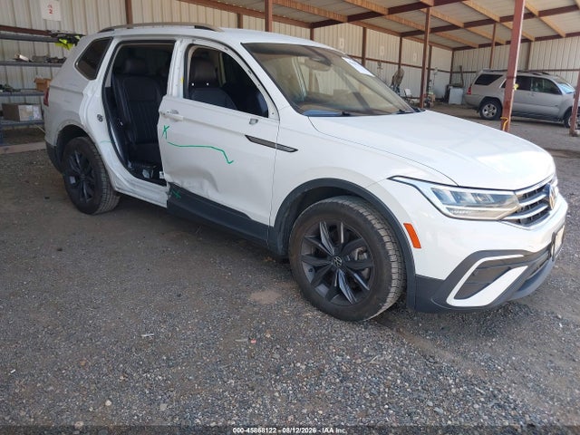 Продаж на аукціоні авто 2022 Volkswagen Tiguan 2.0t Se, vin: 3VV2B7AXXNM047324, номер лоту: 45868122