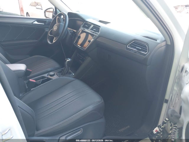45868122 :رقم المزاد ، 3VV2B7AXXNM047324 vin ، 2022 Volkswagen Tiguan 2.0t Se مزاد بيع