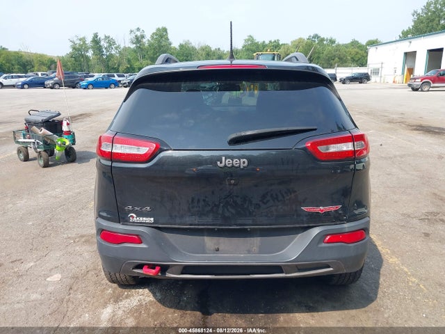 2016 Jeep Cherokee Trailhawk მანქანა იყიდება აუქციონზე, vin: 1C4PJMBB2GW353946, აუქციონის ნომერი: 45868124