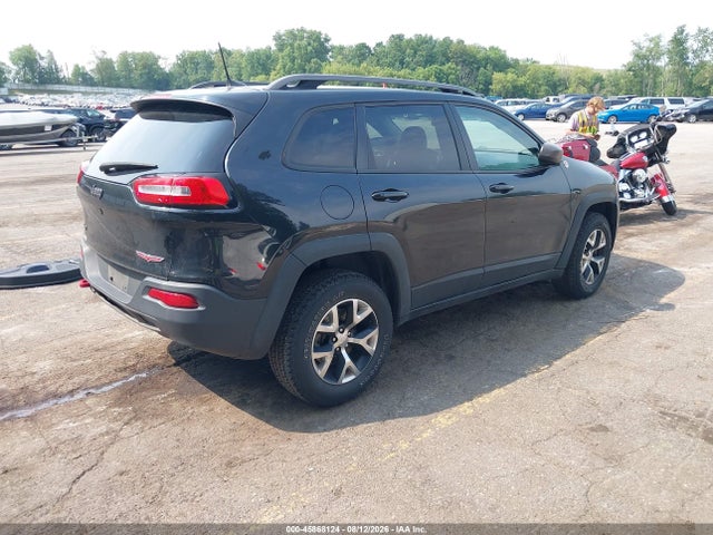 2016 Jeep Cherokee Trailhawk მანქანა იყიდება აუქციონზე, vin: 1C4PJMBB2GW353946, აუქციონის ნომერი: 45868124