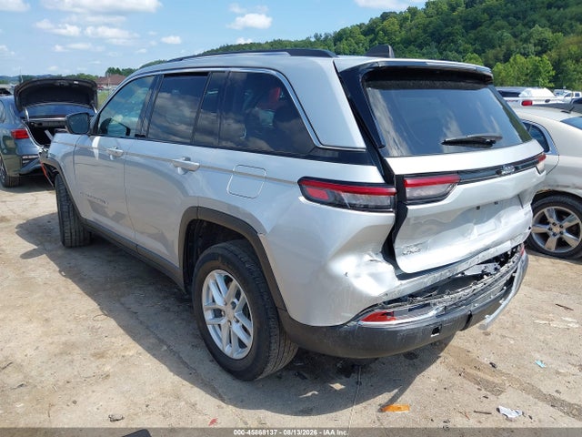 Aukcja sprzedaży 2023 Jeep Grand Cherokee Laredo 4x4, vin: 1C4RJHAGXP8851216, numer aukcji: 45868137