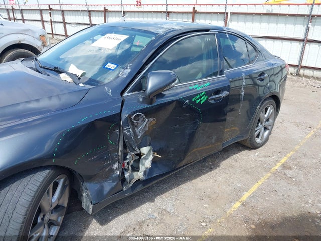 45868166 :رقم المزاد ، JTHBF5C28A5127504 vin ، 2010 Lexus Is 250 مزاد بيع