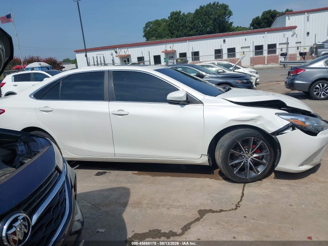 45868170 :رقم المزاد ، 4T1BF1FK9FU923368 vin ، 2015 Toyota Camry Xse مزاد بيع