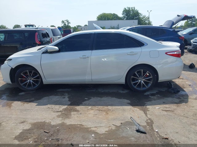 45868170 :رقم المزاد ، 4T1BF1FK9FU923368 vin ، 2015 Toyota Camry Xse مزاد بيع