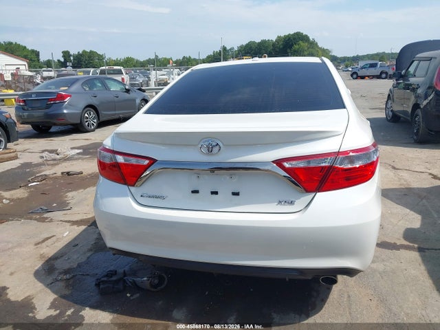 45868170 :رقم المزاد ، 4T1BF1FK9FU923368 vin ، 2015 Toyota Camry Xse مزاد بيع