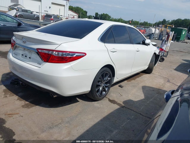 45868170 :رقم المزاد ، 4T1BF1FK9FU923368 vin ، 2015 Toyota Camry Xse مزاد بيع