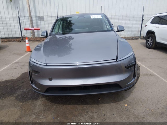 2026 Tesla Model Y All-wheel Drive/long Range Launch Series/premium All-wheel Drive მანქანა იყიდება აუქციონზე, vin: 7SAYGDEE0TF450220, აუქციონის ნომერი: 45868175