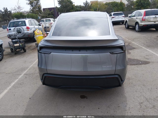 2026 Tesla Model Y All-wheel Drive/long Range Launch Series/premium All-wheel Drive მანქანა იყიდება აუქციონზე, vin: 7SAYGDEE0TF450220, აუქციონის ნომერი: 45868175