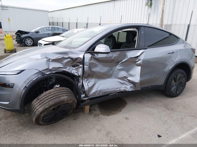 2026 Tesla Model Y All-wheel Drive/long Range Launch Series/premium All-wheel Drive მანქანა იყიდება აუქციონზე, vin: 7SAYGDEE0TF450220, აუქციონის ნომერი: 45868175