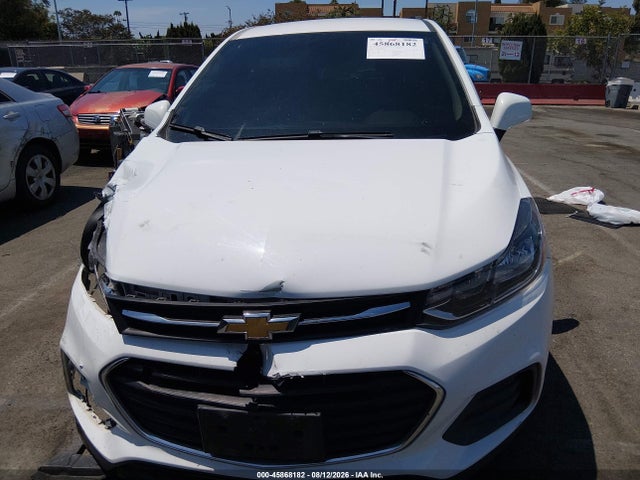 Продажа на аукционе авто 2022 Chevrolet Trax Fwd Ls, vin: KL7CJKSM0NB550927, номер лота: 45868182