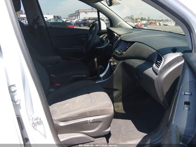 Продажа на аукционе авто 2022 Chevrolet Trax Fwd Ls, vin: KL7CJKSM0NB550927, номер лота: 45868182