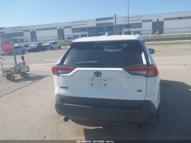 2022 Toyota Rav4 Le მანქანა იყიდება აუქციონზე, vin: 2T3H1RFV1NW215106, აუქციონის ნომერი: 45868193