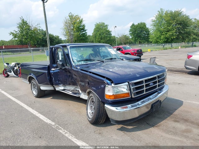 45868231 :رقم المزاد ، 1FTDF15Y4SLB18235 vin ، 1995 Ford F150 مزاد بيع