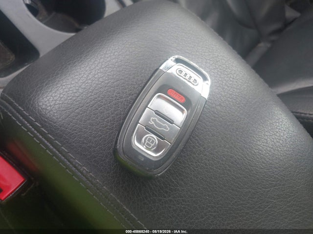 45868240 :رقم المزاد ، WAUFFAFL5EN032093 vin ، 2014 Audi A4 2.0t Premium مزاد بيع