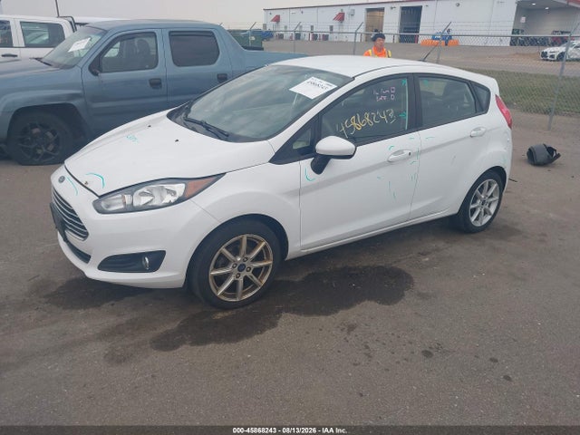 45868243 :رقم المزاد ، 3FADP4EJ5KM132859 vin ، 2019 Ford Fiesta Se مزاد بيع