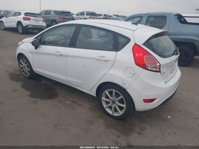 45868243 :رقم المزاد ، 3FADP4EJ5KM132859 vin ، 2019 Ford Fiesta Se مزاد بيع