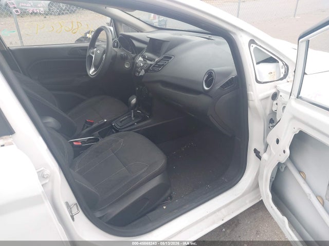 45868243 :رقم المزاد ، 3FADP4EJ5KM132859 vin ، 2019 Ford Fiesta Se مزاد بيع