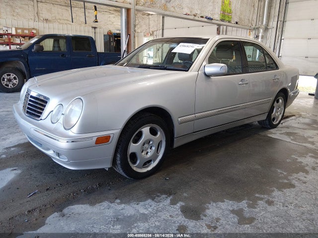 2000 Mercedes-benz E 430 4m მანქანა იყიდება აუქციონზე, vin: WDBJF83J8YX033609, აუქციონის ნომერი: 45868256