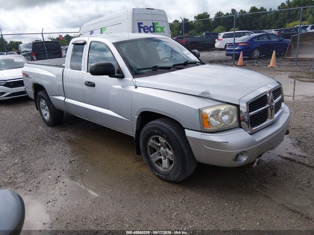 2006 Dodge Dakota Slt მანქანა იყიდება აუქციონზე, vin: 1D7HW42N36S714550, აუქციონის ნომერი: 45868259