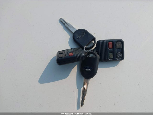 Продаж на аукціоні авто 2003 Ford Expedition Eddie Bauer, vin: 1FMFU18L03LA16118, номер лоту: 45868271