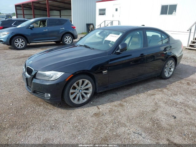 45868287 :رقم المزاد ، WBAPK7G59BNN85750 vin ، 2011 Bmw 328i Xdrive مزاد بيع