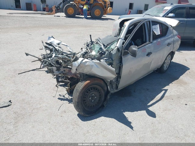 45868310 :رقم المزاد ، 3N1CN7AP6FL942829 vin ، 2015 Nissan Versa 1.6 S مزاد بيع