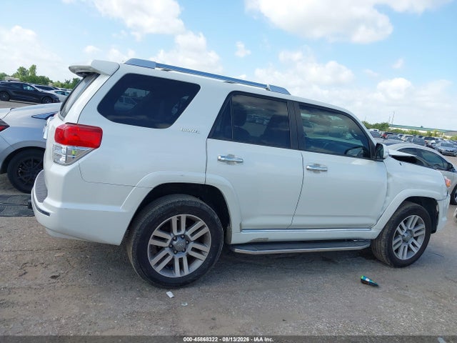 45868322 :رقم المزاد ، JTEZU5JR2B5029121 vin ، 2011 Toyota 4runner Limited V6 مزاد بيع