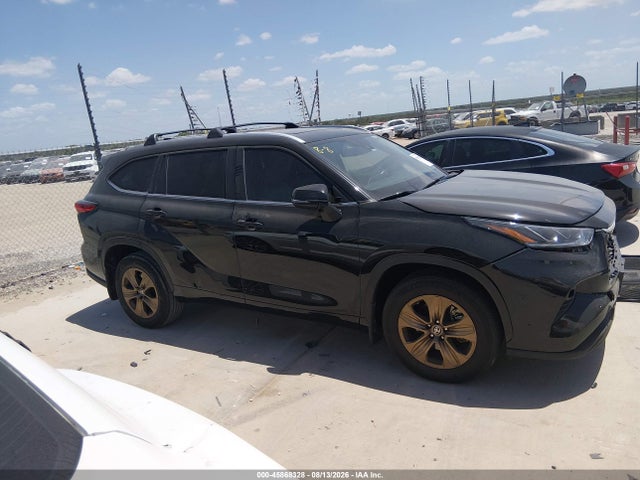 Продаж на аукціоні авто 2023 Toyota Highlander Hybrid Xle Bronze, vin: 5TDAARAH7PS016701, номер лоту: 45868328