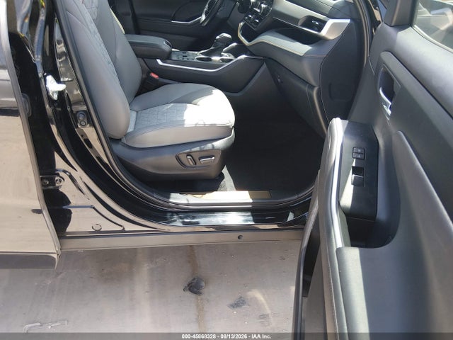 Продаж на аукціоні авто 2023 Toyota Highlander Hybrid Xle Bronze, vin: 5TDAARAH7PS016701, номер лоту: 45868328
