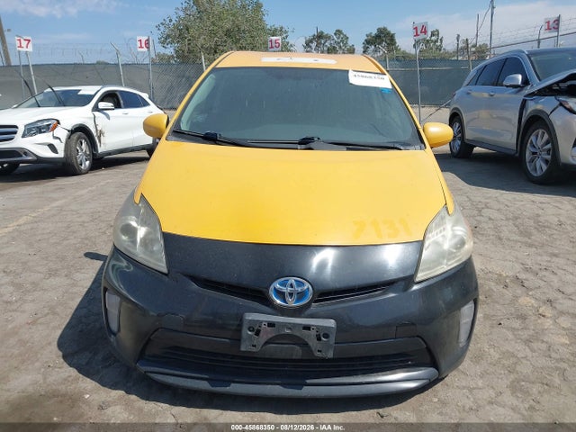 Toyota Prius Two 2015 JTDKN3DU7F0467997 Image 12