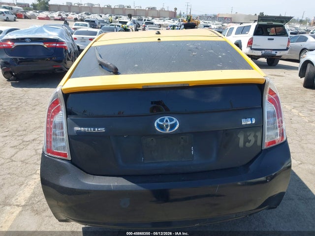 Toyota Prius Two 2015 JTDKN3DU7F0467997 Image 16