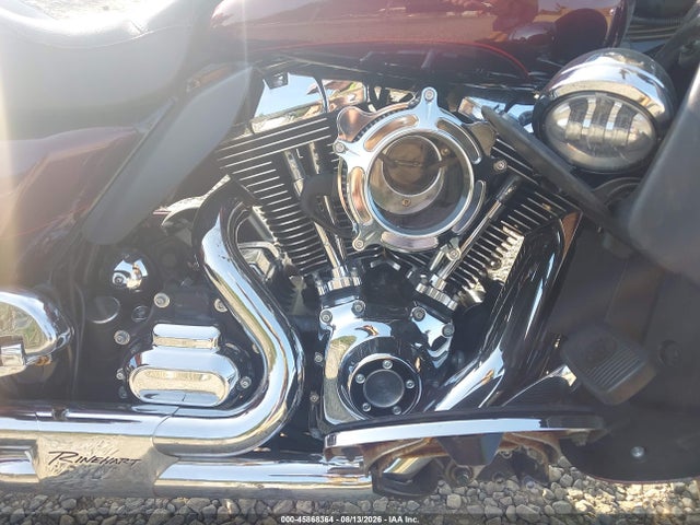 45868364 :رقم المزاد ، 1HD1KDM19FB636744 vin ، 2015 Harley-davidson Flhtcul Ultra Classic Low مزاد بيع