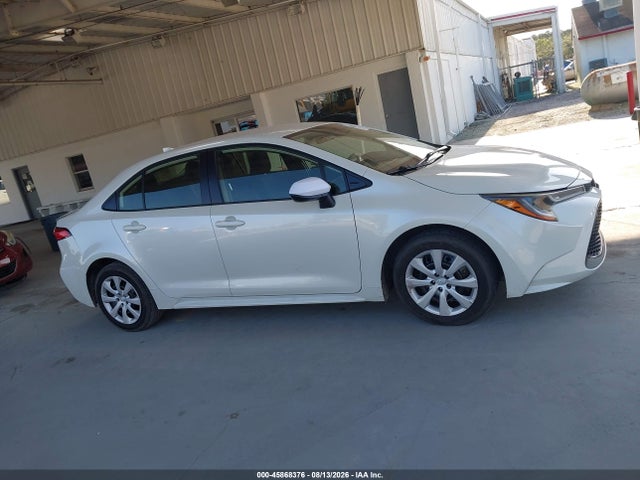 Продажа на аукционе авто 2021 Toyota Corolla Le, vin: JTDEPMAE9MJ136792, номер лота: 45868376