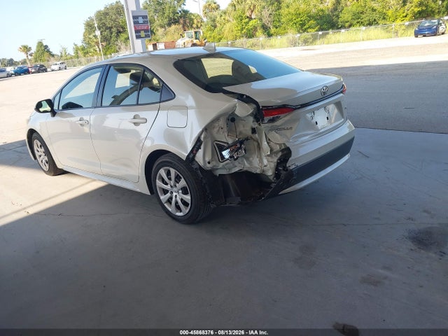 Продажа на аукционе авто 2021 Toyota Corolla Le, vin: JTDEPMAE9MJ136792, номер лота: 45868376