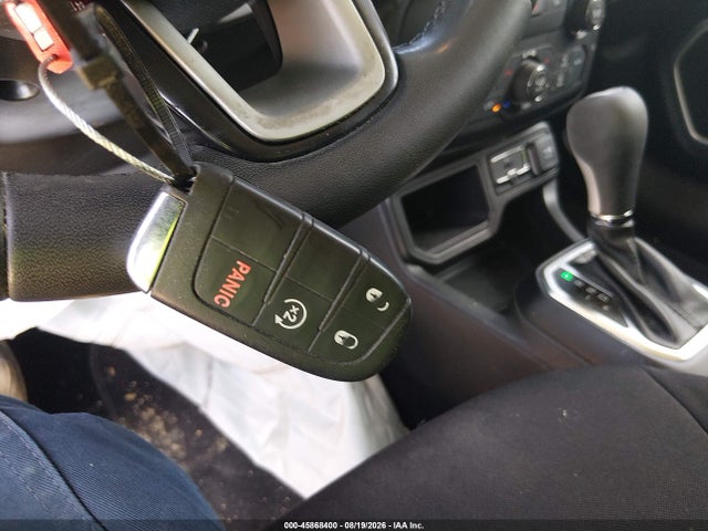 Продаж на аукціоні авто 2018 Jeep Renegade Latitude Fwd, vin: ZACCJABBXJPH22733, номер лоту: 45868400