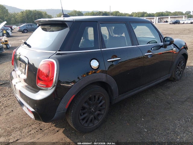 Продаж на аукціоні авто 2019 Mini Hardtop Cooper S, vin: WMWXU3C5XK2H87705, номер лоту: 45868447