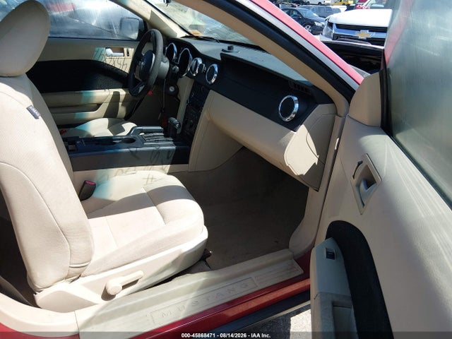 Продажа на аукционе авто 2009 Ford Mustang V6/v6 Premium, vin: 1ZVHT80N495106677, номер лота: 45868471