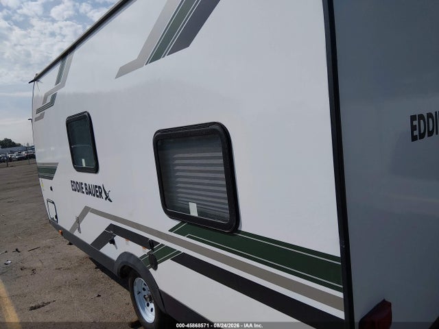 Heartland Rv Eddie Bauer 2025 5SFYB2115SM544101 Image 3