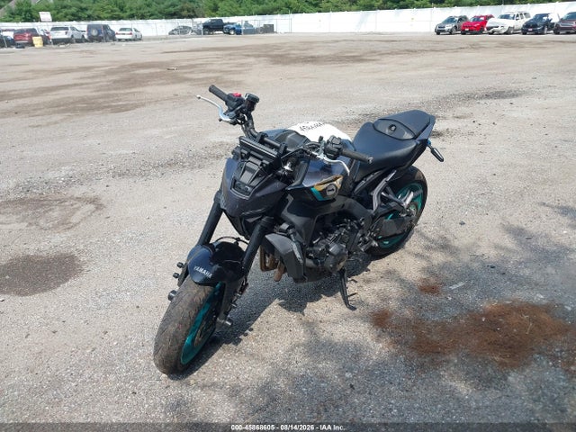 45868605 :رقم المزاد ، JYARN94E2RA001849 vin ، 2024 Yamaha Mt09 مزاد بيع